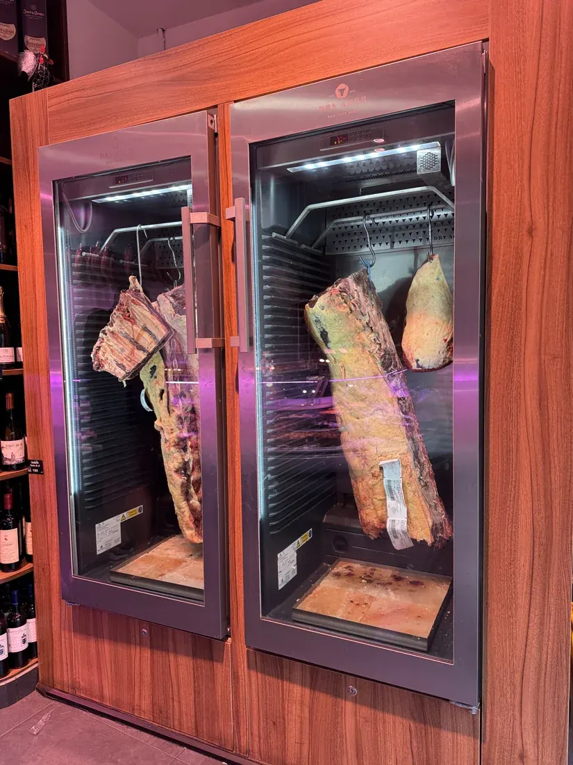 Cámaras de maduración de carne en Carnicería Ricardo