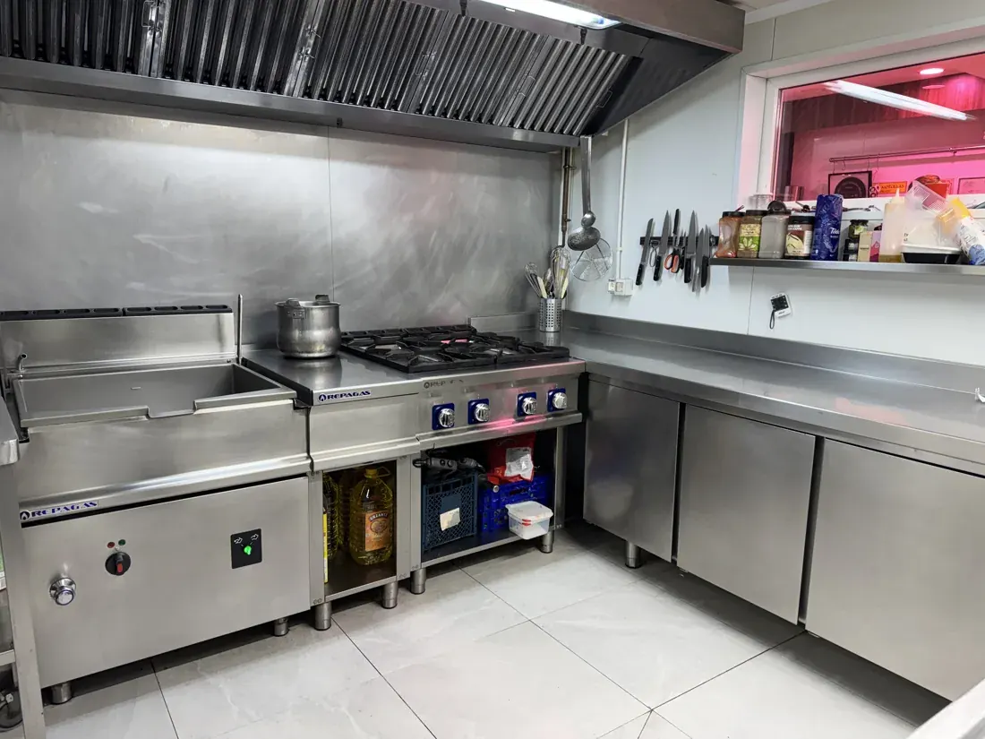 Cocina propia de Carnicería Ricardo